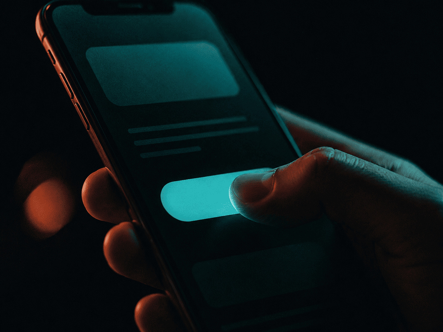Test wersji mobilnej strony — przyciski i formularz kontaktowy